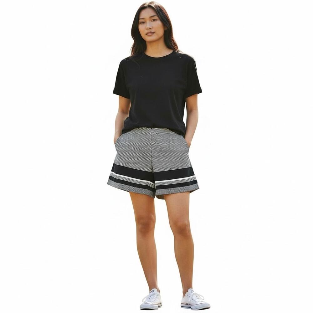 A/X Armani Exchange Women's Black and White Striped Shorts Size 0